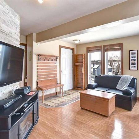 Bright Condo Near The Lake By Globalstay Mont-Tremblant Exterior foto