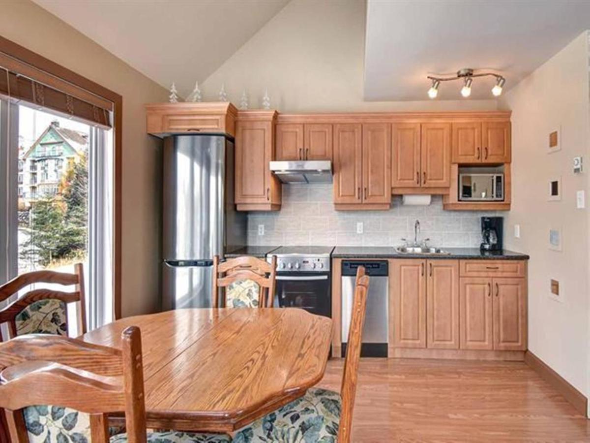 Bright Condo Near The Lake By Globalstay Mont-Tremblant Exterior foto